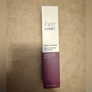Hey Honey MAKE A SPLASH - Intense Hydrating Aqua
Serum NEW